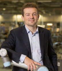 Эсбен  ОСТЕРГААРД, фото