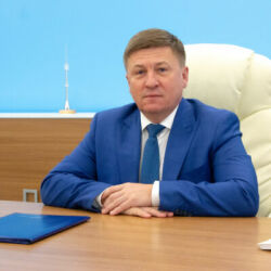 Юрий  БАГРОВ, фото