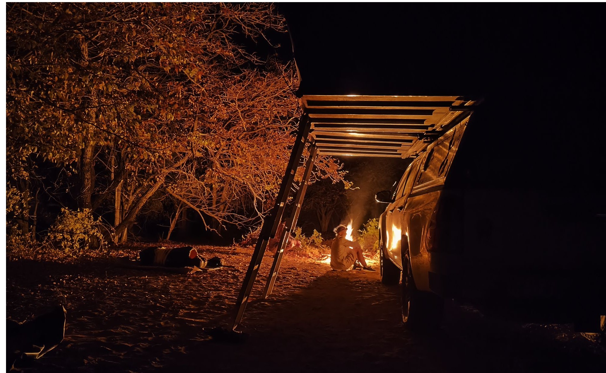 Вечер у костра