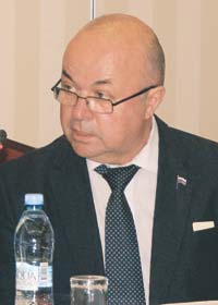 Александр КРУПНОВ