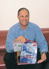 Гарт СЕЛФ, контролирующий акционер журнала «ИКС»