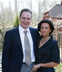 «А познакомились мы через Интернет»