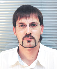 Денис  БЕЛЯЕВ, фото