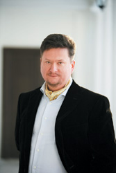 Дмитрий КОМИССАРОВ, фото